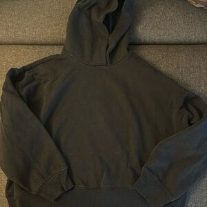 Comfy Black Sweatshirt